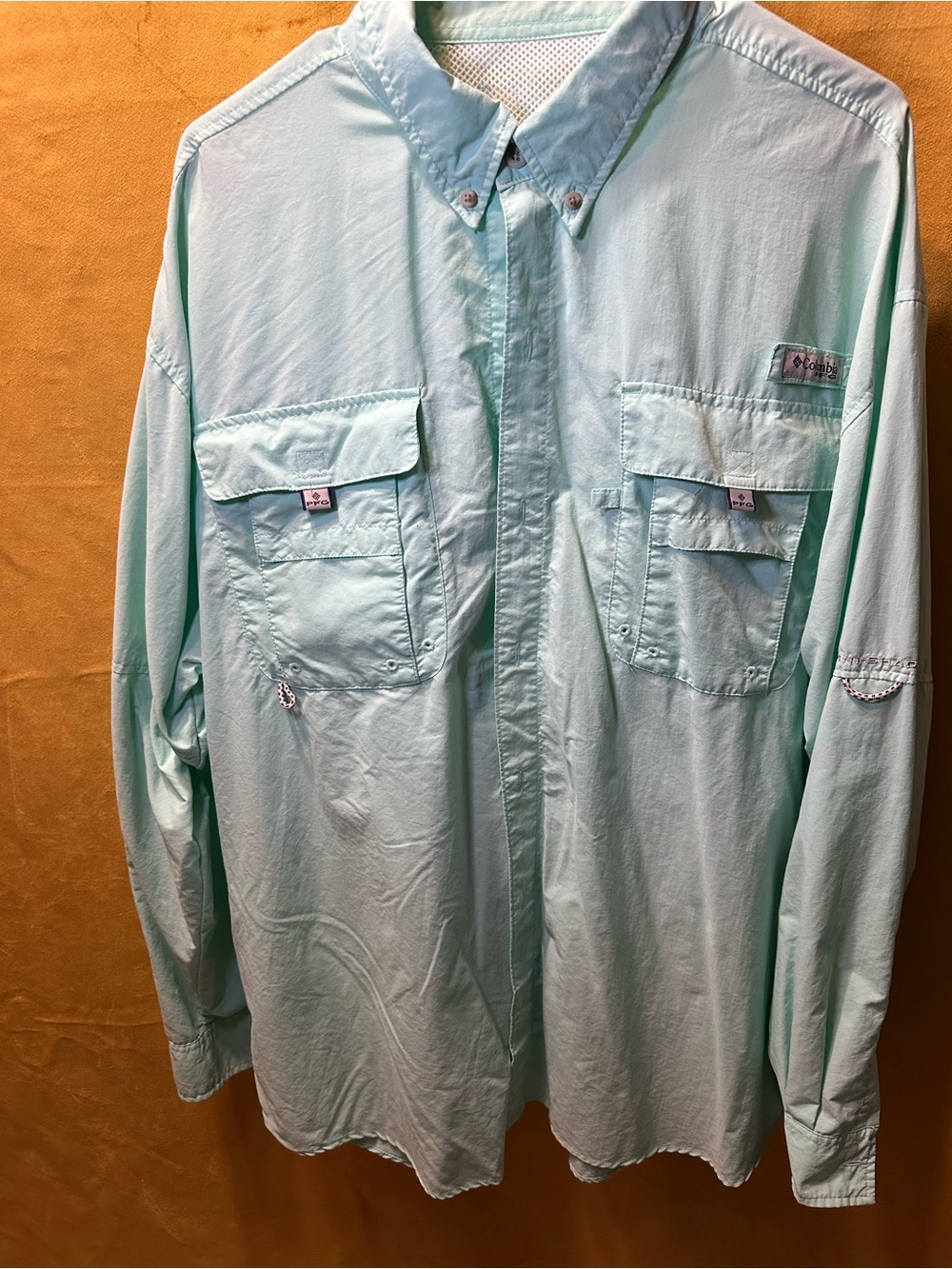 Columbia Men's Button-Down Shirt in Mint Green